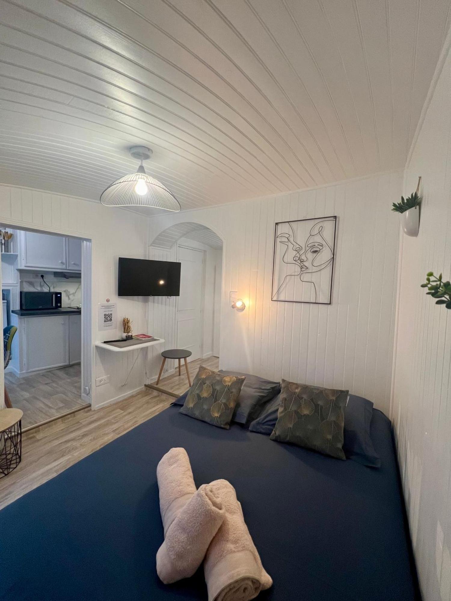 Casa Cloutiers #1, #2 & #3 - Jolis Studios - Emplacement Ideal Hyper Centre Brive Eksteriør bilde
